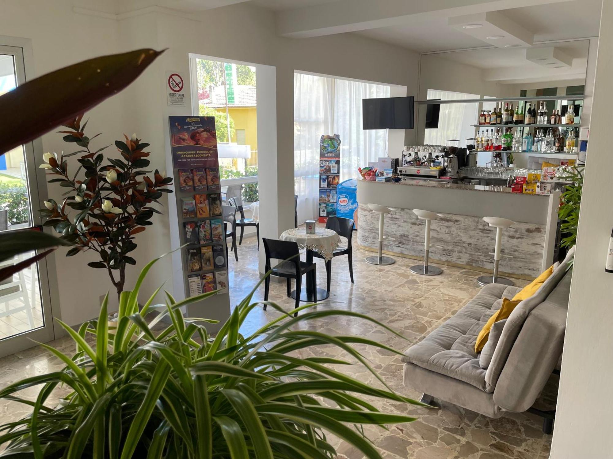 Hotel Barbiani Riccione Buitenkant foto