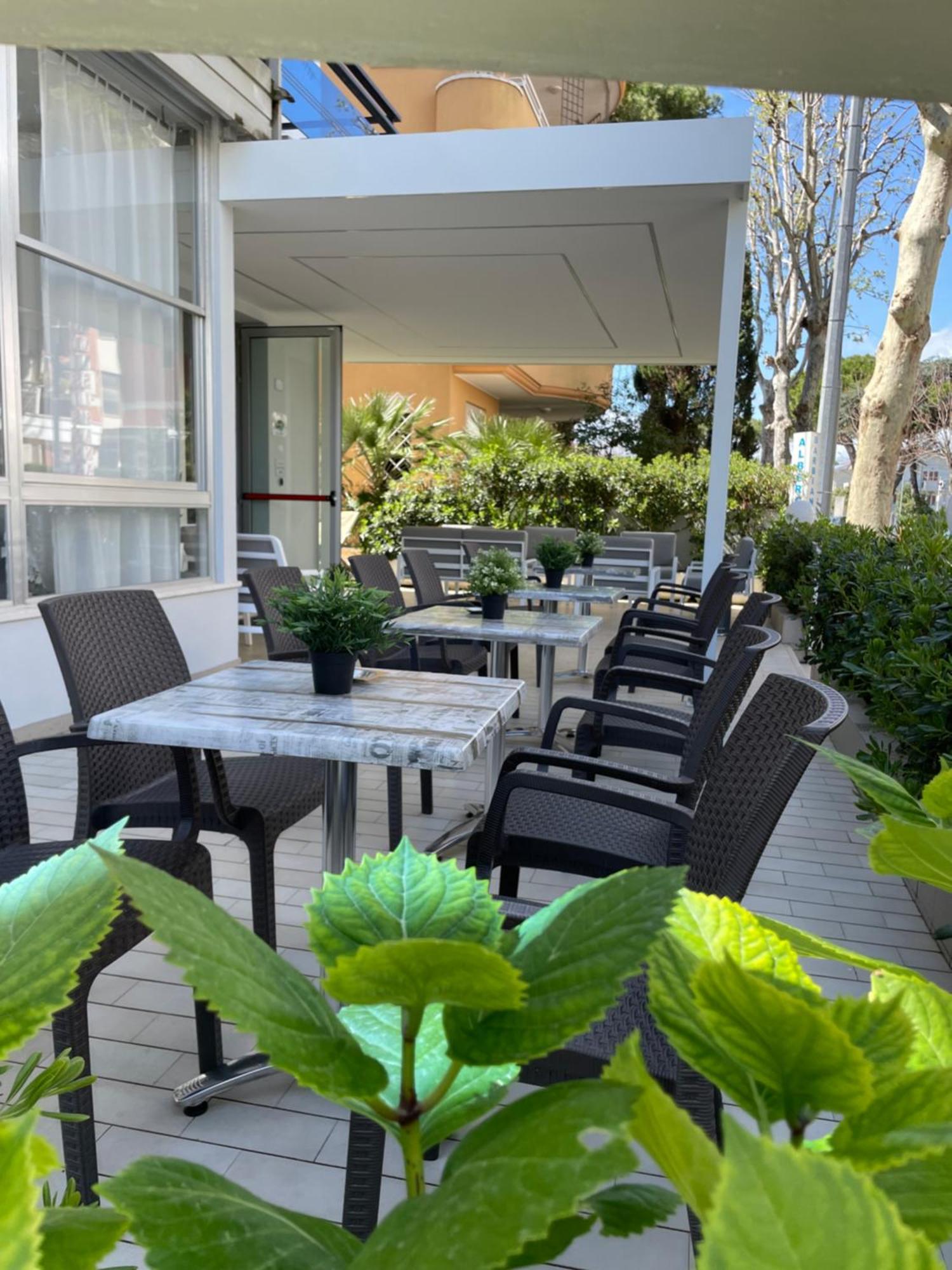 Hotel Barbiani Riccione Buitenkant foto