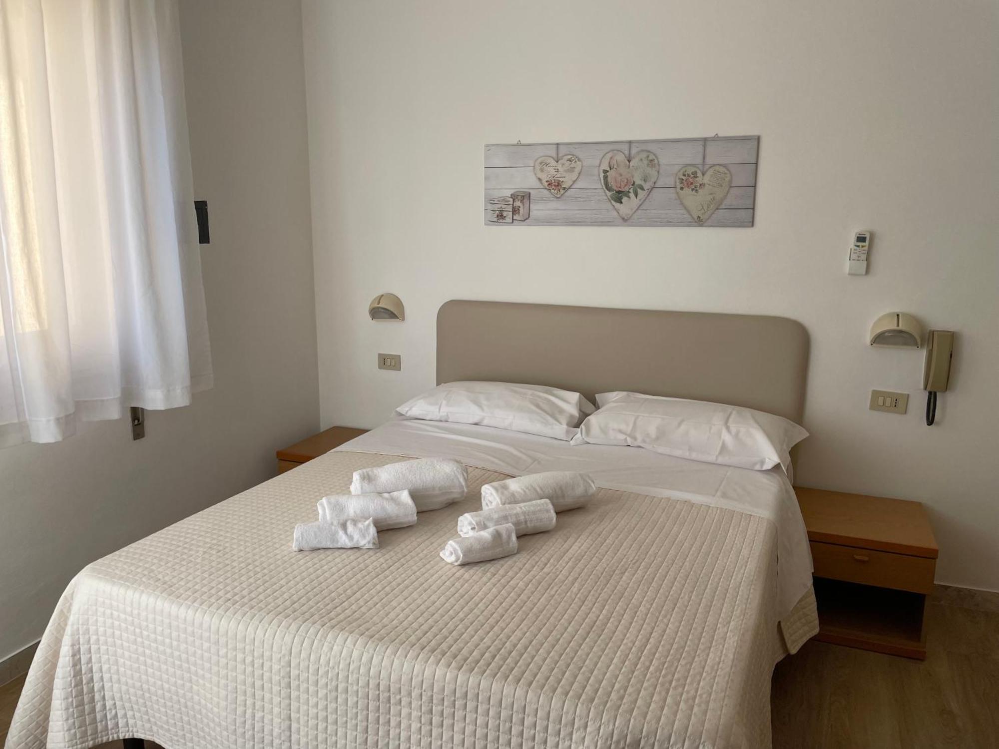 Hotel Barbiani Riccione Buitenkant foto