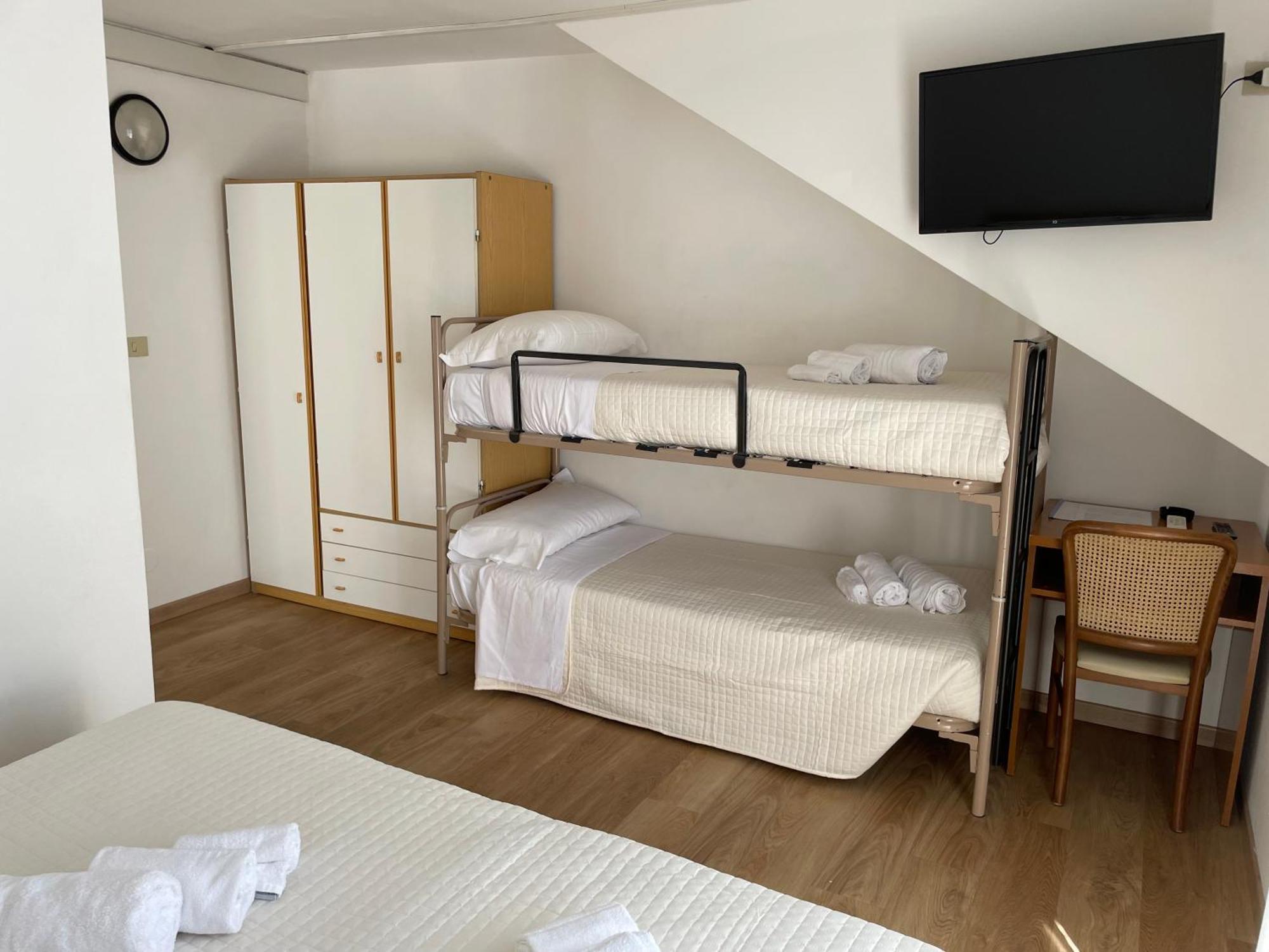 Hotel Barbiani Riccione Buitenkant foto