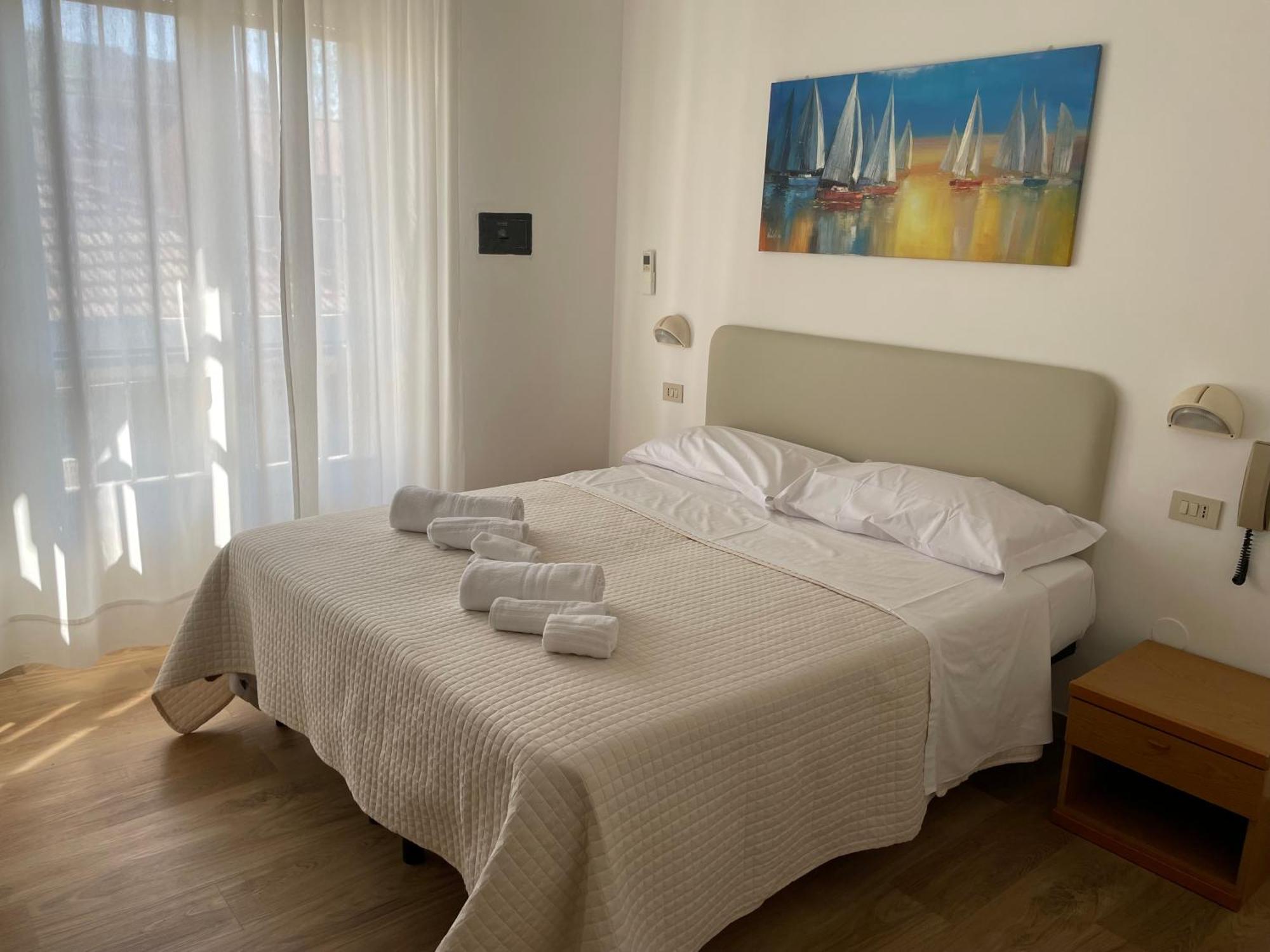 Hotel Barbiani Riccione Buitenkant foto