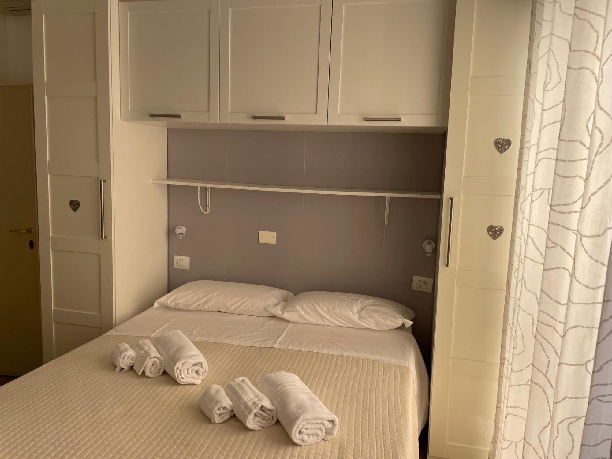 Hotel Barbiani Riccione Buitenkant foto
